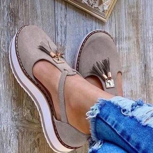 Women’s orthopedic casual platform shoe